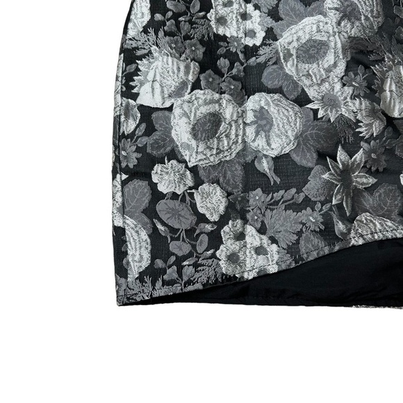 Kourt Tela Black Silver Floral Matching Set Skirt and Crop Top Size Small - Picture 12 of 16